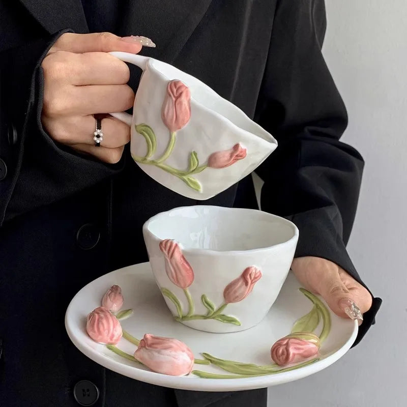 European Relief Ceramic Tulip Cup Afternoon Tea Dessert Pastry Tea Cup Painted Flowers Coffee Mug Couple's Water Cup Café Teapot