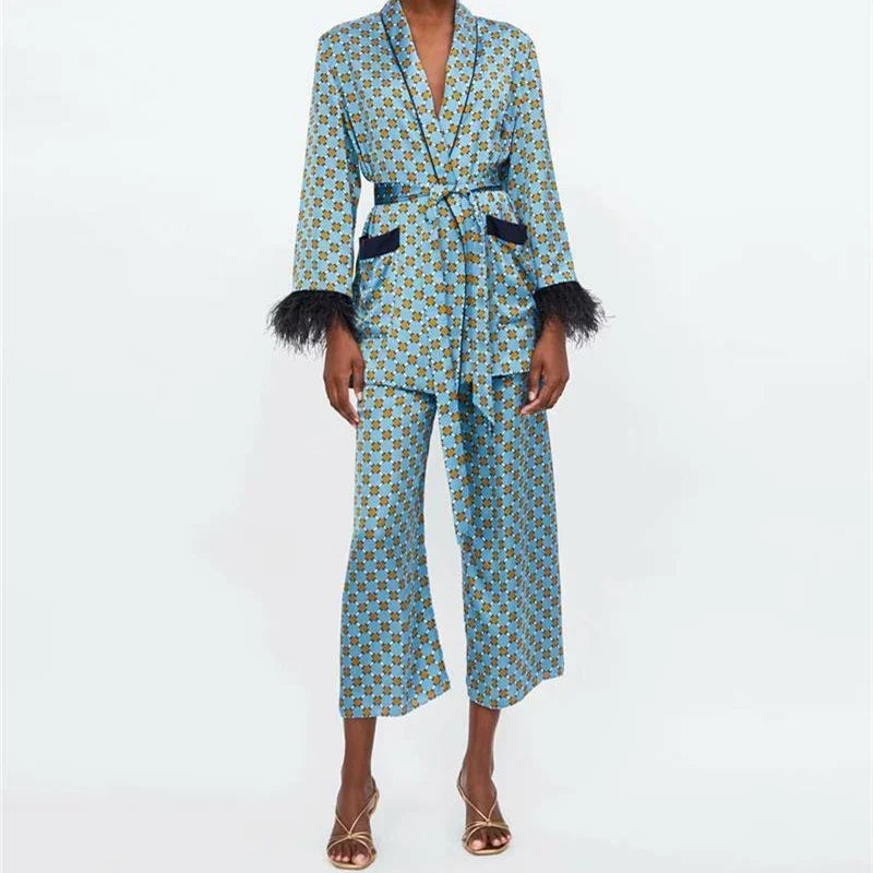 Women's Suits Spring LOOSE Blue Printed Kimono Jacket with Feather Sleeves Wide Leg Pants Two-piece Viintage Clothing Suits