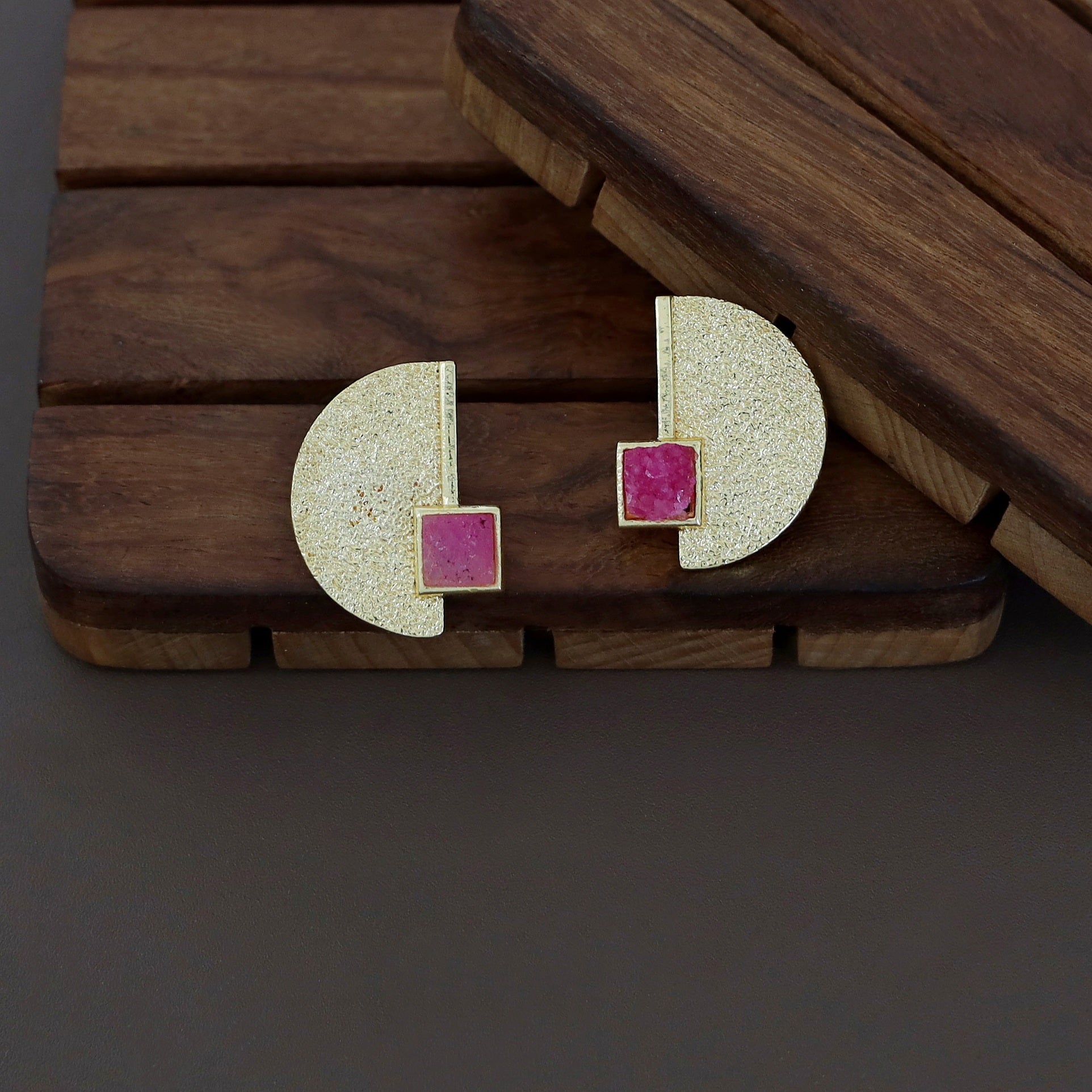 Golden Textured Semi Circle And Square Druzy Stone Combo