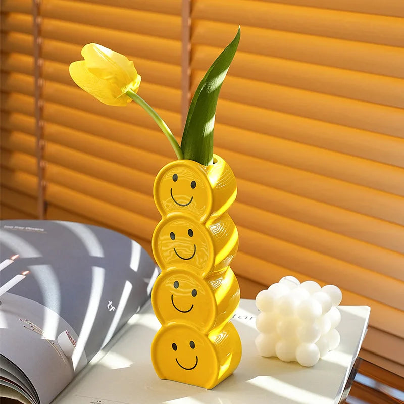 Creative Smile Face Ceramic Vase, Ornaments, Modern Home Decor, Living Room Flower Arrangement, Dry flower