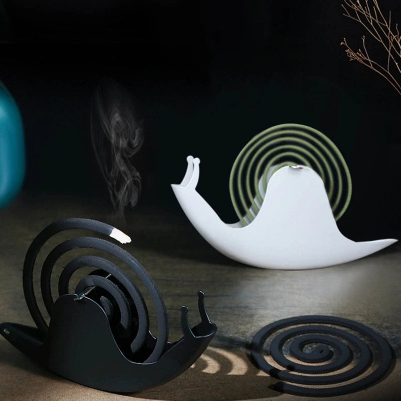 Cute Snail Shape Mosquito Coil Incense Holder Shelf Retro Unique Wrought Iron Metal Stand Ornament for Home Bedroom Decoration