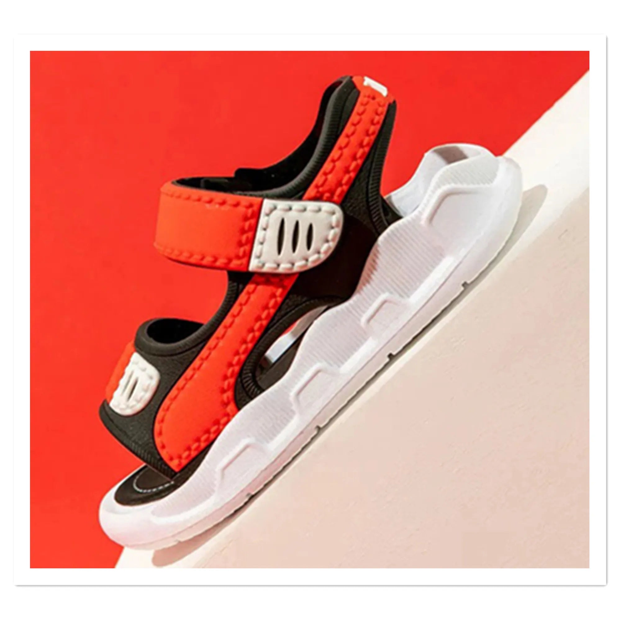 Boys' Sandals 2024 New Summer Mid Big Boys' Soft Sole Anti slip Kids' Baby Shoes Children's Beach Shoes