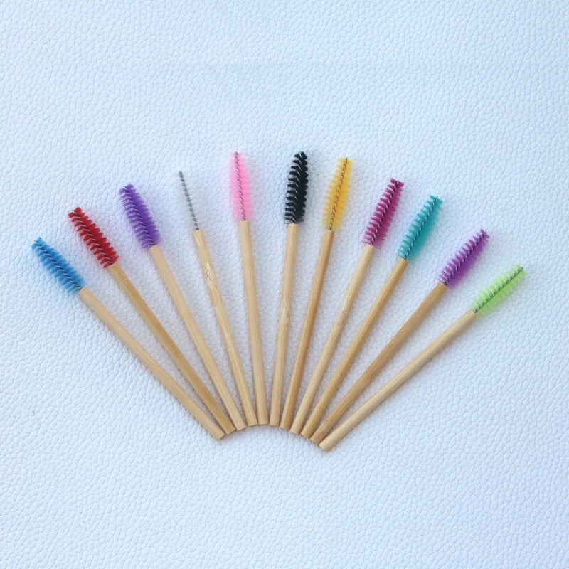 50pcs Eyelash Brush Bamboo Mascara Wands For Eyebrow and Eyelash Spoolies Eyeliner Brush and Lip Applicator for Lash Extension
