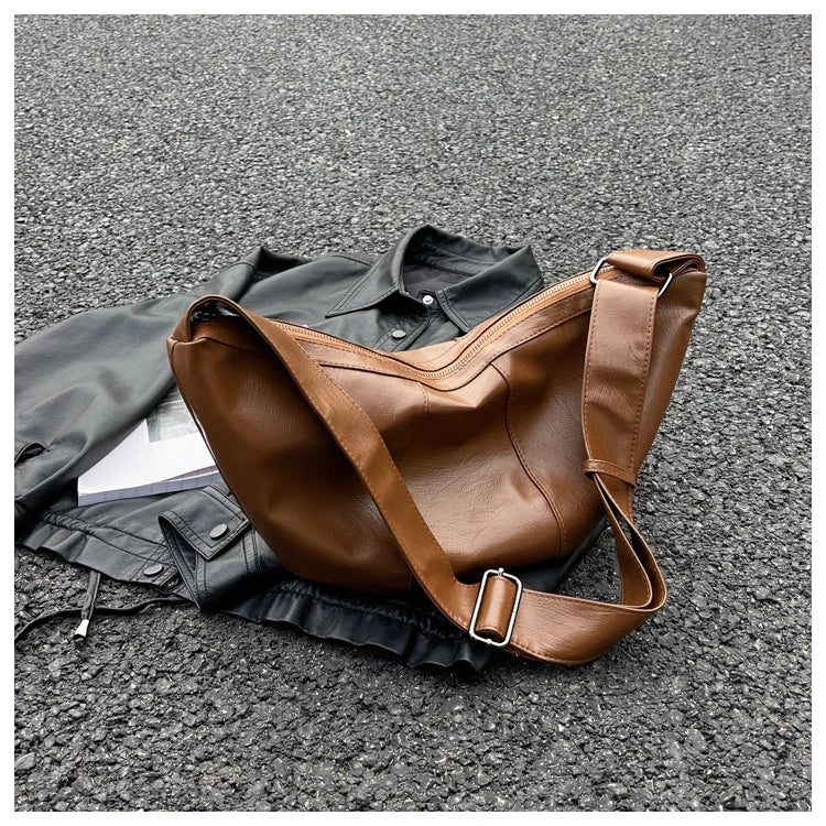 Women's Large Banana Crossbody Bag Aesthetic Coffee Lacquer Large Female Handbag Oil Wax Leather Lovers' Half Moon Shoulder Bags