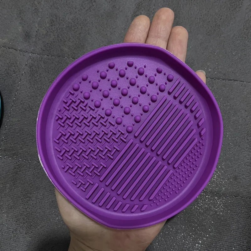 Pet supplies Slow Food  Bowl Cat Anti-Knockover Anti-Slip Food Bowl Puppy Anti-choking Silicone Toy Food Plate