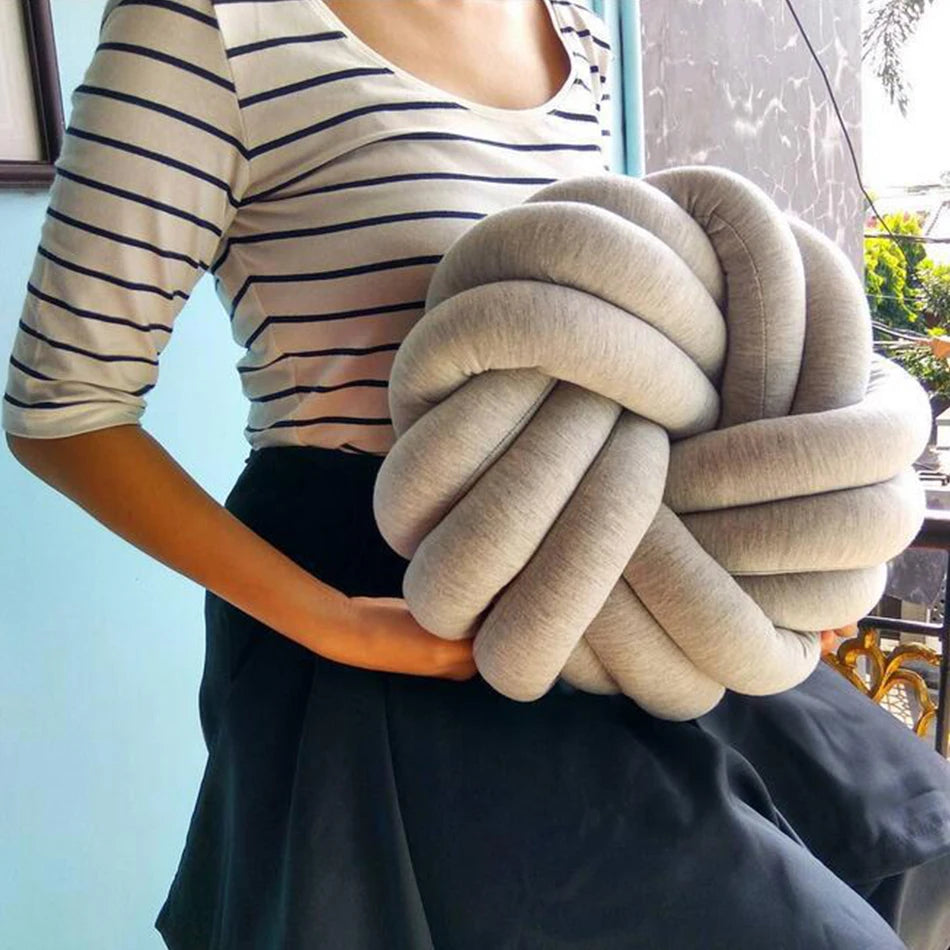 Household Supplies Living Room Sofa Pillow Hand-Woven Pillow Round Twist Pillow Suitable for Living Room